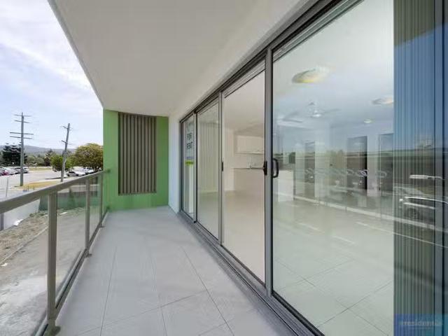 For Rent! 8/6 Fortune Street, Coomera, QLD 4209