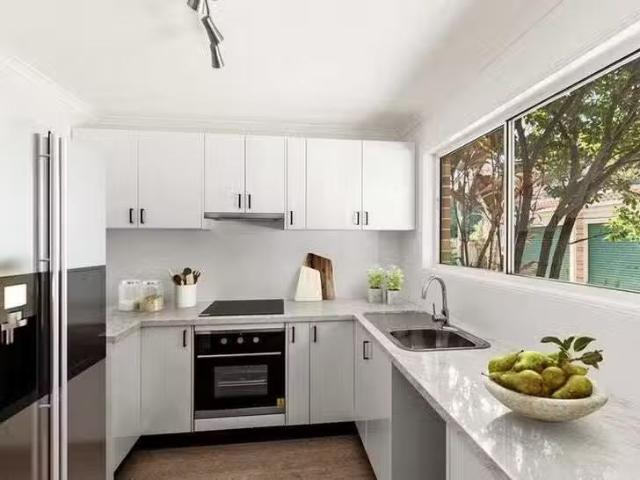 Unique 8/76 Blackall Terrace, Nambour, QLD 4560