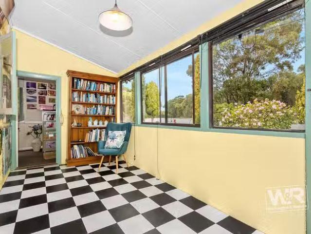 Just in! 88 Chipana Drive, Little Grove, WA 6330