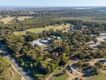 For Rent 8 Bedroom House Baldivis WA DS102439523