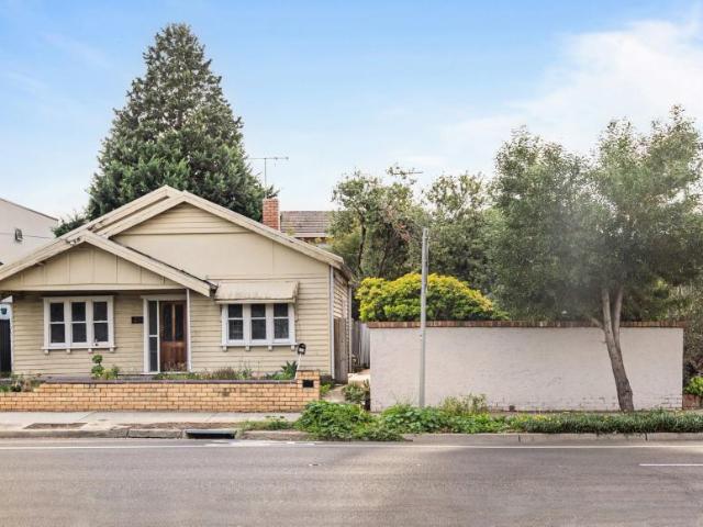 For Rent 8 Bedroom House Brunswick East VIC DS102758806