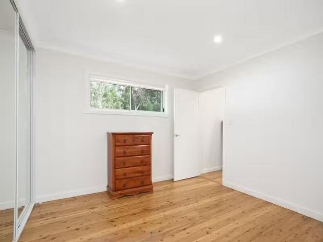 Nice 8 Bilambee Avenue, Bilgola Plateau Townhouse for rent Li.