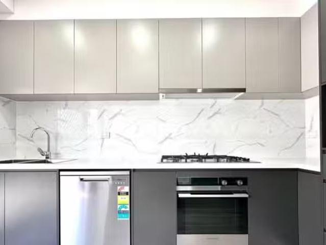 Cozy 8 Sawle Glade, Marsden Park, NSW 2765