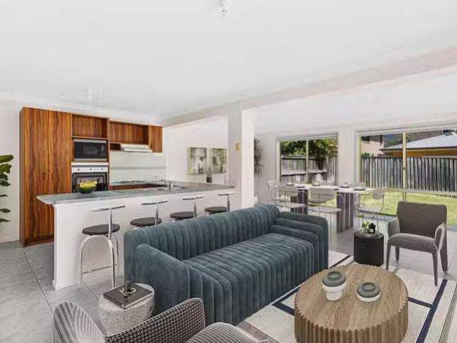 Just in! 8 Woodglen Place, Horsley, NSW 2530