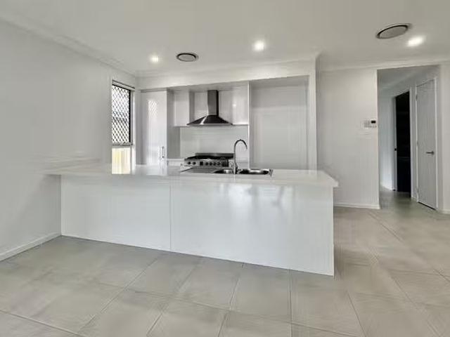 Cheap 93 Westminster Boulevard, Doolandella, QLD 4077