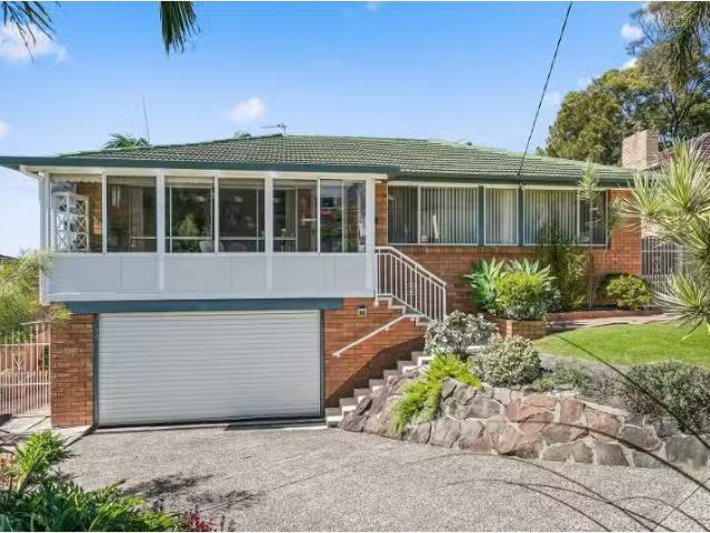 Cheap 92 Landy Drive, Mount Warrigal House for rent Listed by.