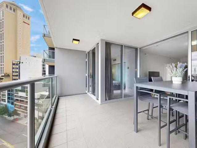 Charming 93/30 Macrossan Street, Brisbane City, QLD 4000
