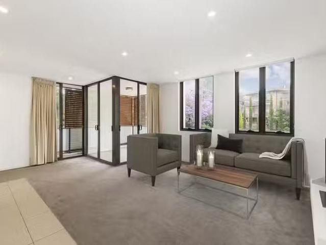Just in! 9/4 6 Park Avenue, Waitara, NSW 2077