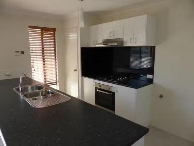 Unique 94 Barnevelder Bend, Southern River, WA 6110