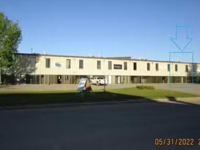 Unique 9503 113 Street, Grande Prairie, AB, T8V 5L2 commerci.