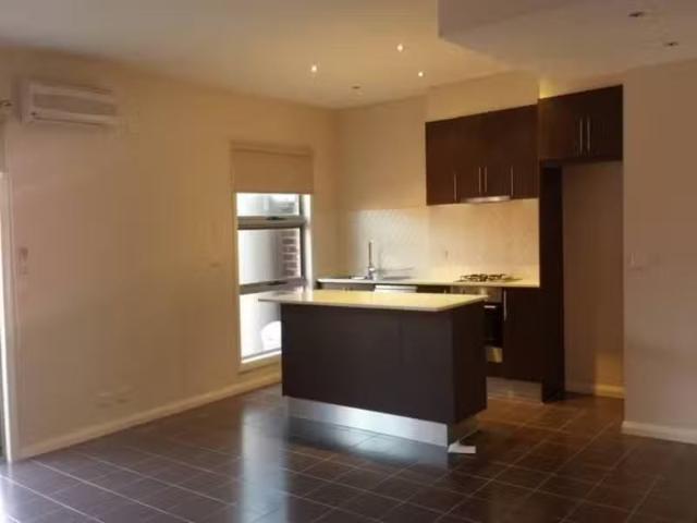 Unique 9/537 Melton Highway, Sydenham VIC 3037