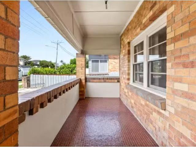 Charming 96 Collier Street, Redhead Property for rent Listed.