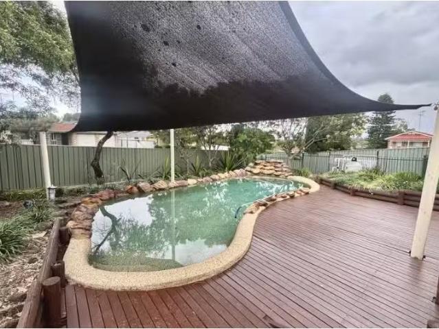 Unique 9 Allison Drive, Glenmore Park House for rent Listed b.