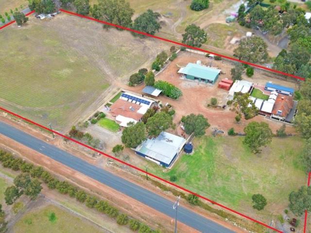 For Rent 9 Bedroom House Herne Hill WA DS106075587
