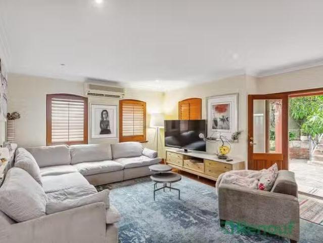 Cheap 9 Charles Street, Cottesloe, WA 6011