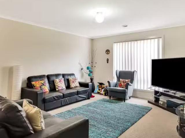 Cozy 9 Craig Close, Truganina VIC 3029