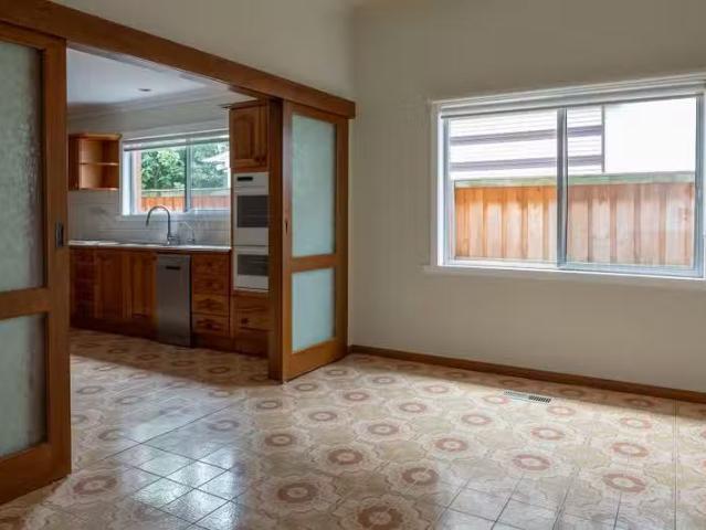 Nice 9 Lawrence Street, Brunswick VIC 3056