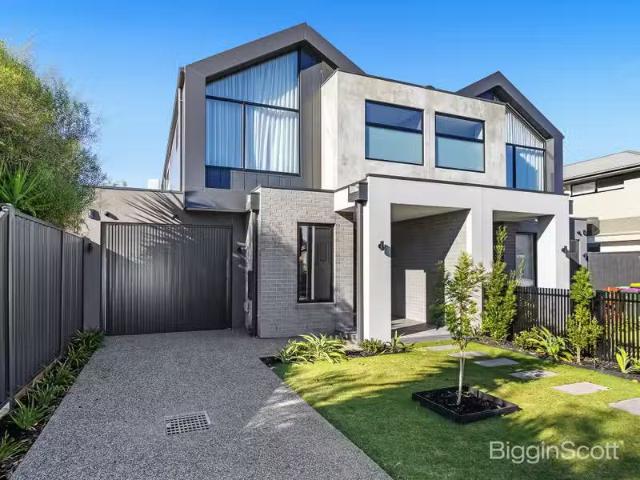 Cozy 9 Prismall Street, Altona North VIC 3025