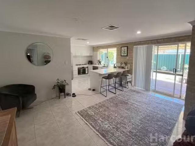 Cozy 9 Prussian Lane, Warnbro, WA 6169