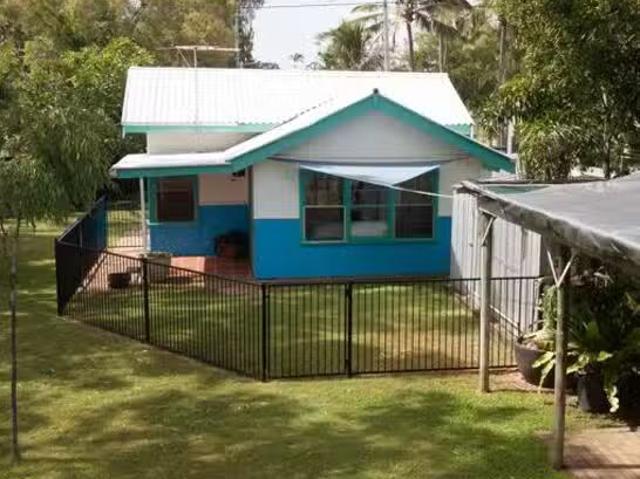 Deal! 9 Slade Esplanade, Slade Point, QLD 4740