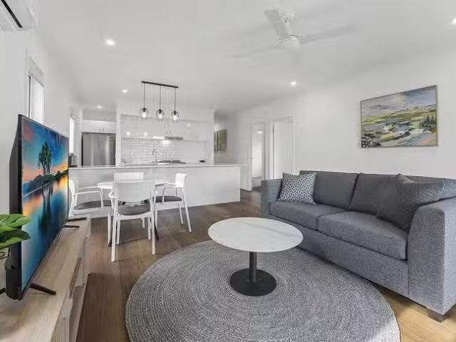 Deal! 9 Tulloch Street, Logan Reserve, QLD 4133