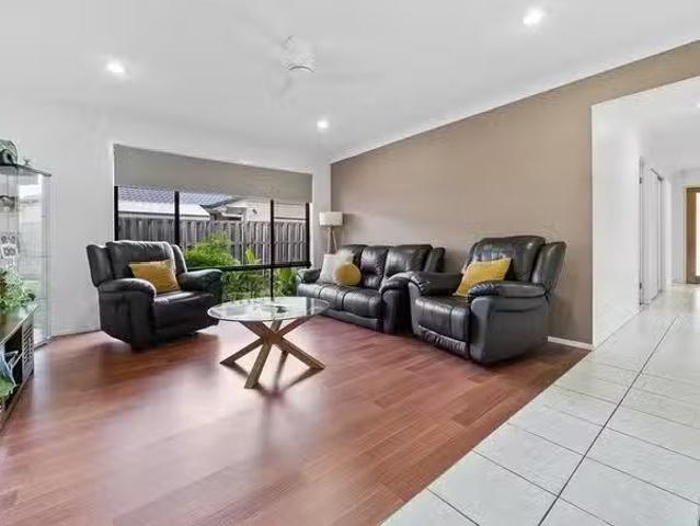 Unique 13 Tennessee Way, Berrinba, QLD 4117