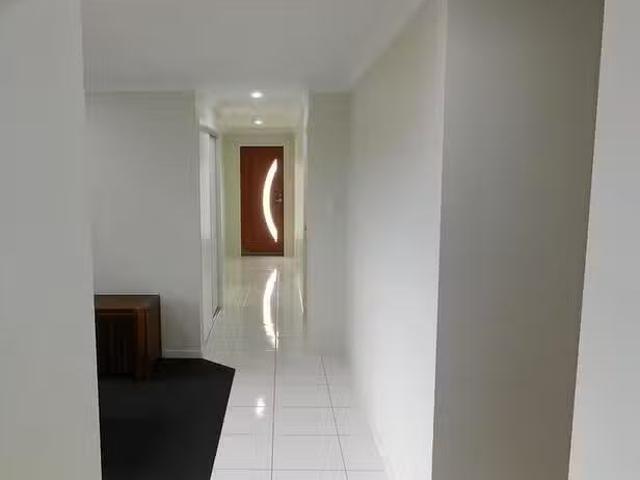 Cheap 100 Commander Parade, Bucasia, QLD 4750