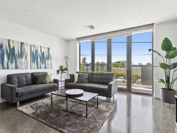 Unique 10/17 Halstead Place, Geelong West, VIC 3218