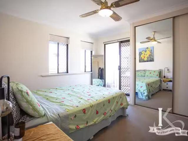 Deal! 10/23 Lawley Crescent, Mount Lawley, WA 6050