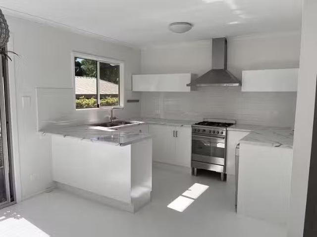 Deal! 102 Hendry Street, Tewantin, QLD 4565