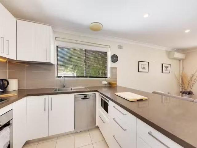 Deal! 10/33 Trouton Street, Balmain NSW 2041