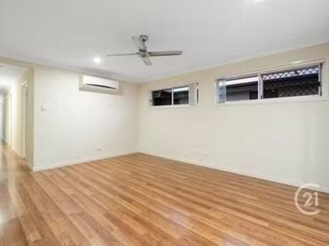 Rental! 107 Summerview Avenue, Yarrabilba, QLD 4207