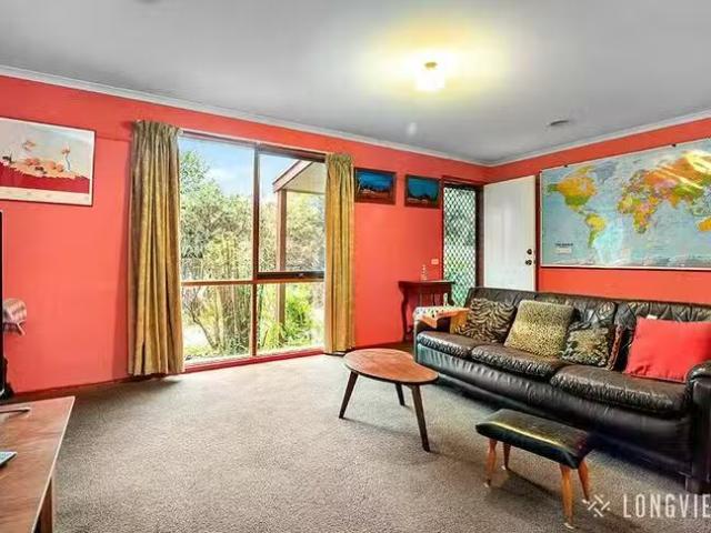 Unique 107A Albion Road, Box Hill, VIC 3128