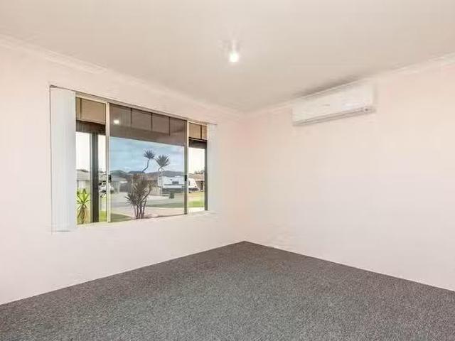 Deal! 10 Thames Drive, Cape Burney, WA 6532