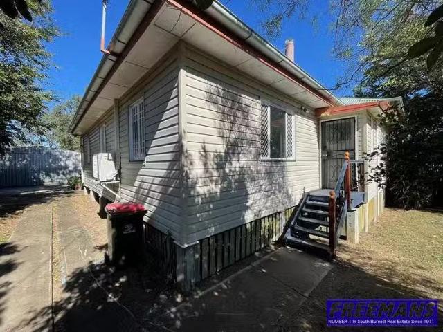 Deal! 10 Bunker Avenue, Nanango, QLD 4615