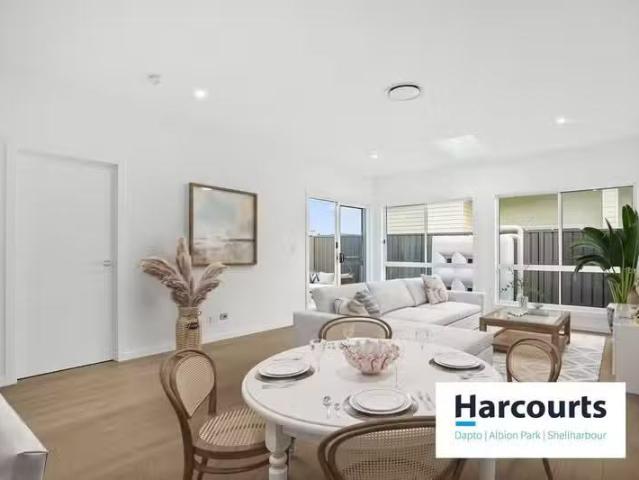 Just in! 10A Greyleigh Street, Horsley, NSW 2530 Villa for R.