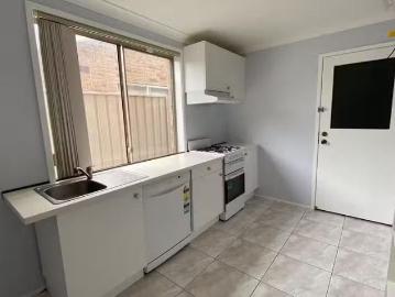 Deal! 10A Floribunda Avenue, Glenmore Park, NSW 2745
