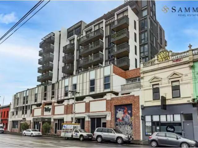 Cozy 110/470 Smith Street, Collingwood Apartment for rent Lis.