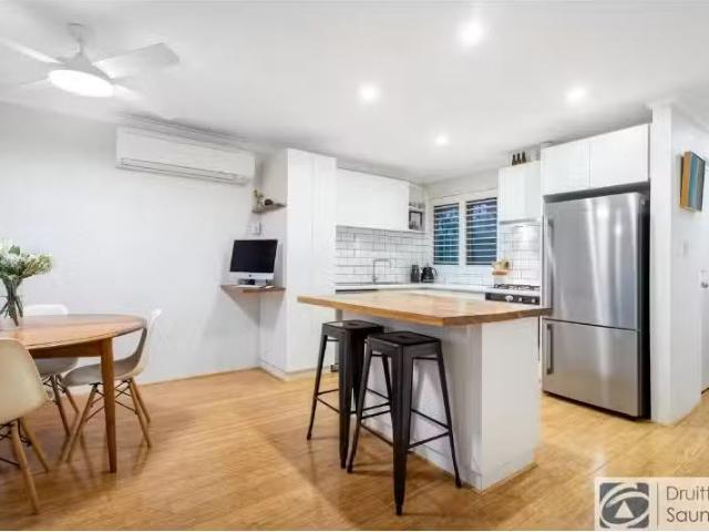 Unique 1/100 Loftus Street, North Perth Apartment for rent Li.