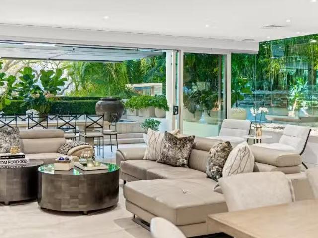For Rent! 1/10 Yarranabbe Road, Darling Point Apartment for re.