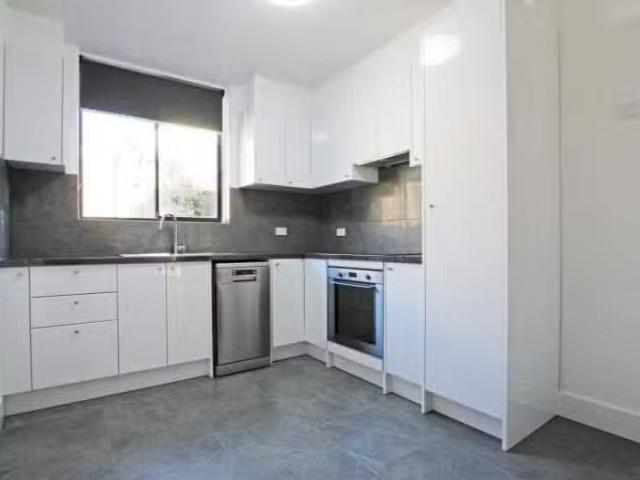 Rental! 1/115 Blyth Street, Altona VIC 3018