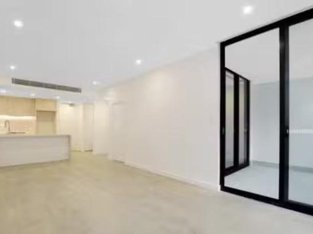 Just in! 112/2 East Lane, North Sydney, NSW 2060