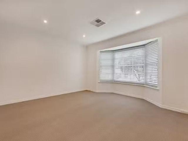 Rental! 1/12 Bickford Terrace, SOMERTON PARK, SA 5044 House.