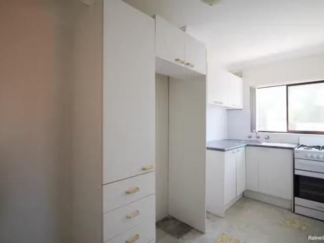 Rental! 11/2 Maloney Street, Eastlakes NSW 2018