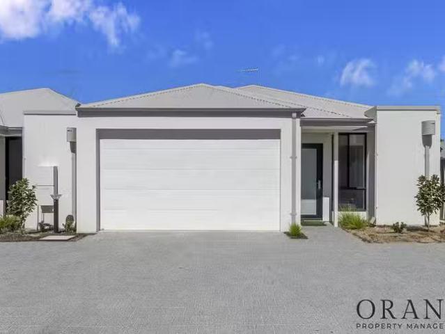 Charming 1/12 Seaton Place, Girrawheen, WA 6064