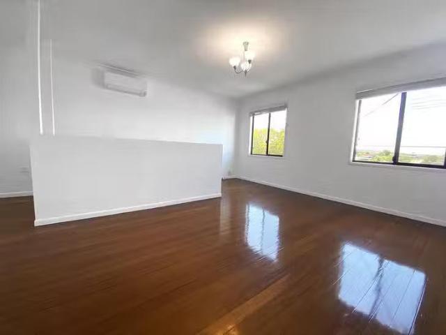 Cozy 1/131 Newnham Road, Mount Gravatt East, QLD 4122