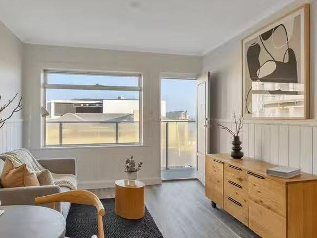 Nice 11/33 North Esplanade, Glenelg North, SA 5045