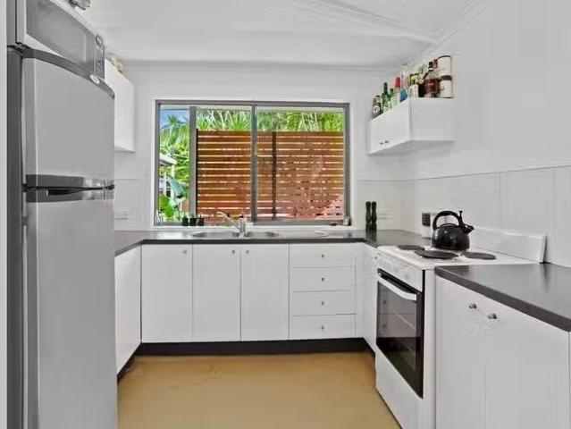 Cheap 113 Hendry Street, Tewantin, QLD 4565