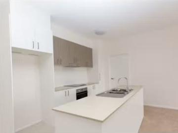 Nice 114/148 Flemington Road, Harrison Apartment for rent Lis.