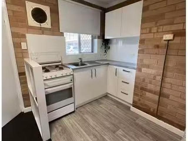 Nice 1/15 Longroyd Street, MOUNT LAWLEY House for rent Listed.